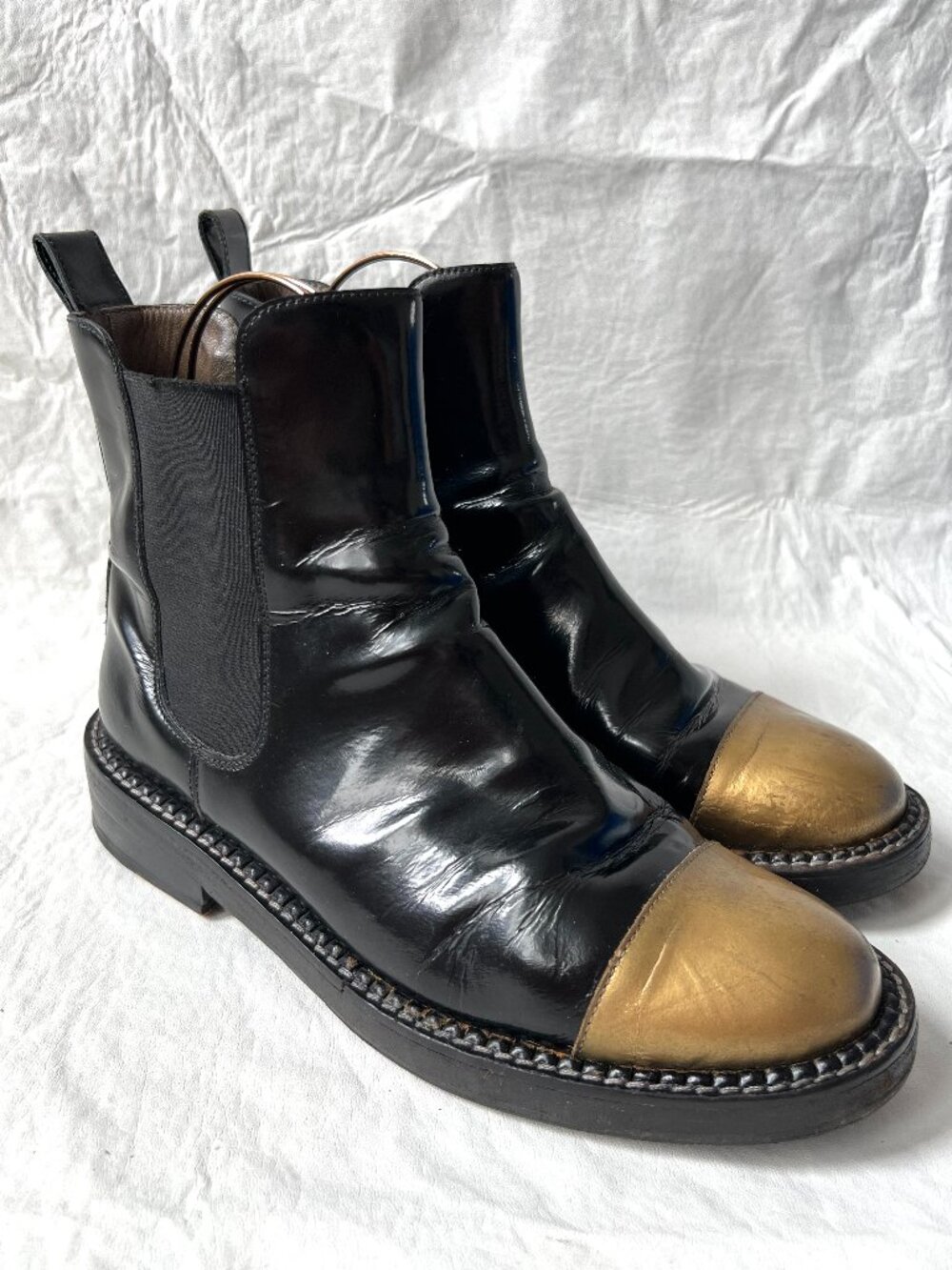 Marni chelsea boots black leather gold cap toe IT 40 US womens 10 pull on moto